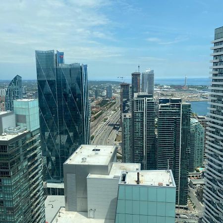 Ihost Suites Ice Condo Toronto Dış mekan fotoğraf