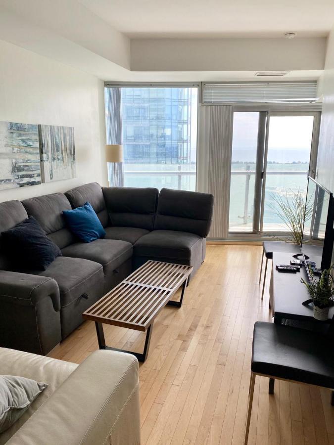 Ihost Suites Ice Condo Toronto Dış mekan fotoğraf