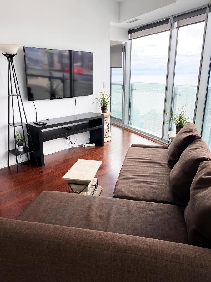 Ihost Suites Ice Condo Toronto Dış mekan fotoğraf