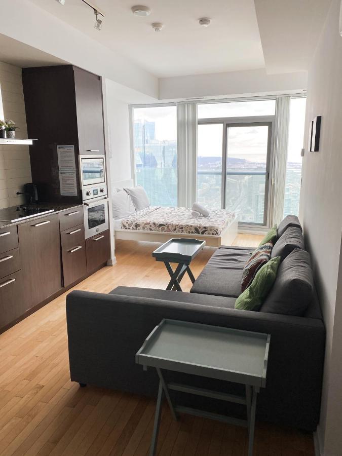 Ihost Suites Ice Condo Toronto Dış mekan fotoğraf