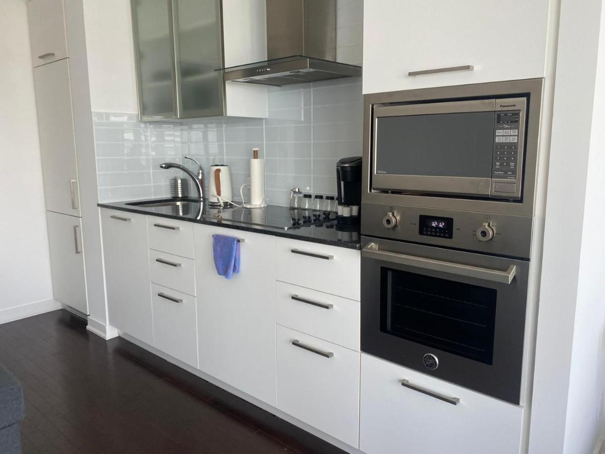 Ihost Suites Ice Condo Toronto Dış mekan fotoğraf