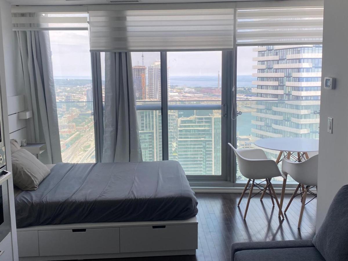 Ihost Suites Ice Condo Toronto Dış mekan fotoğraf