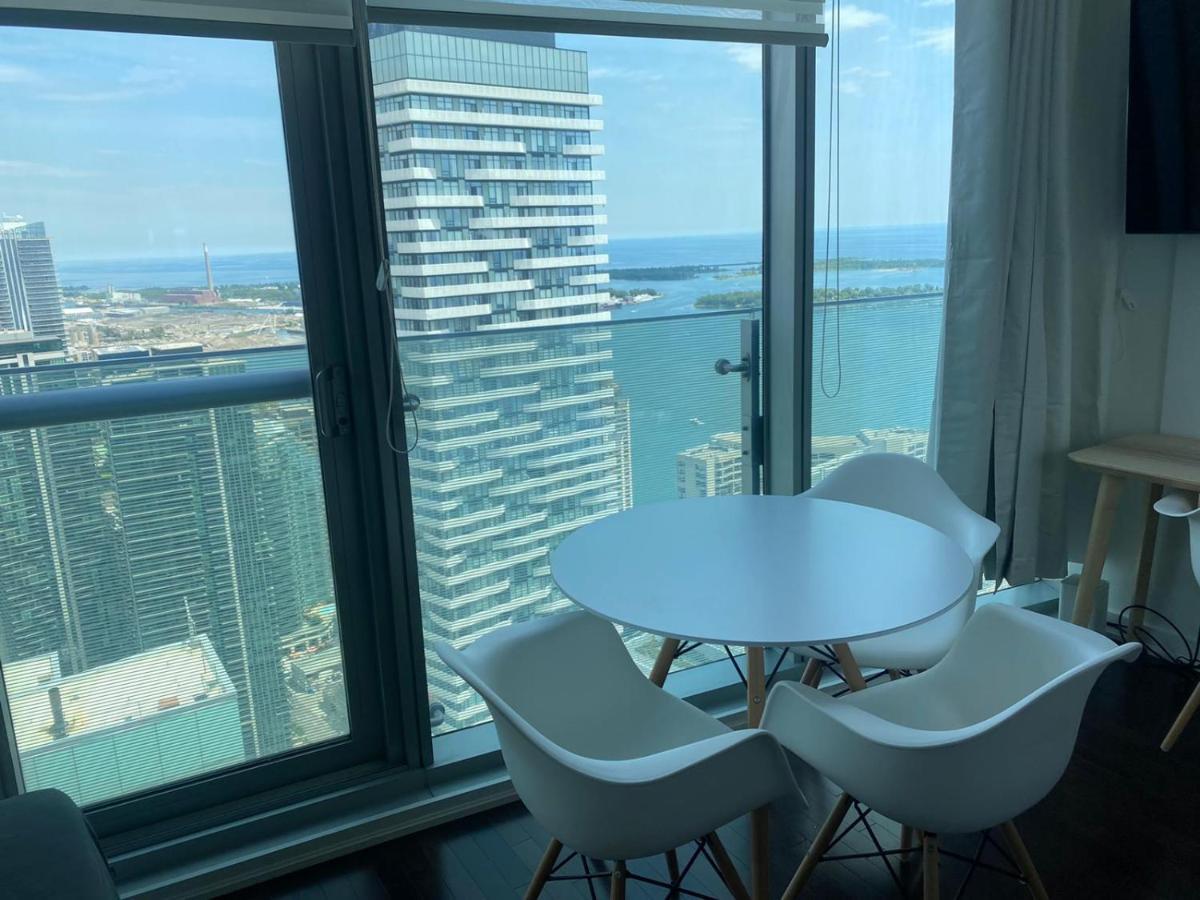 Ihost Suites Ice Condo Toronto Dış mekan fotoğraf