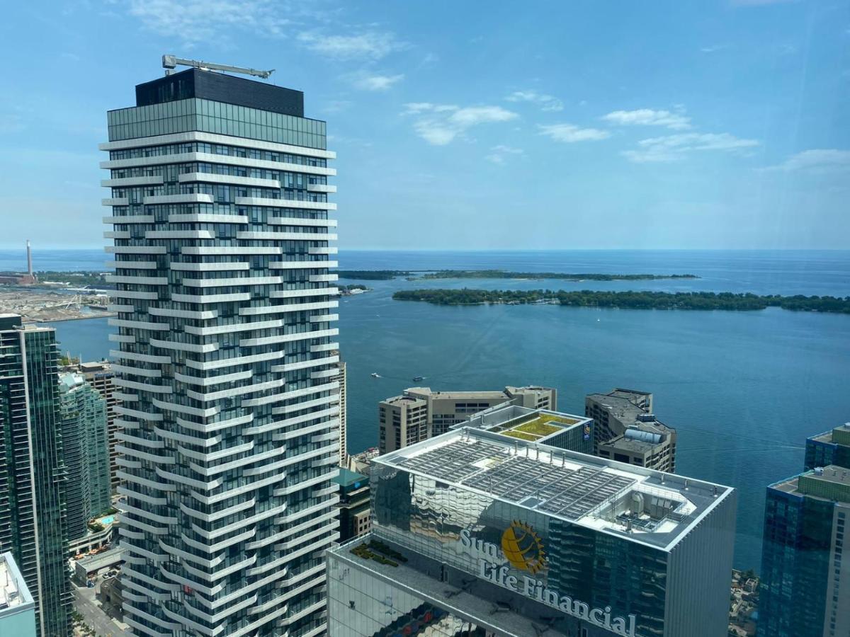 Ihost Suites Ice Condo Toronto Dış mekan fotoğraf