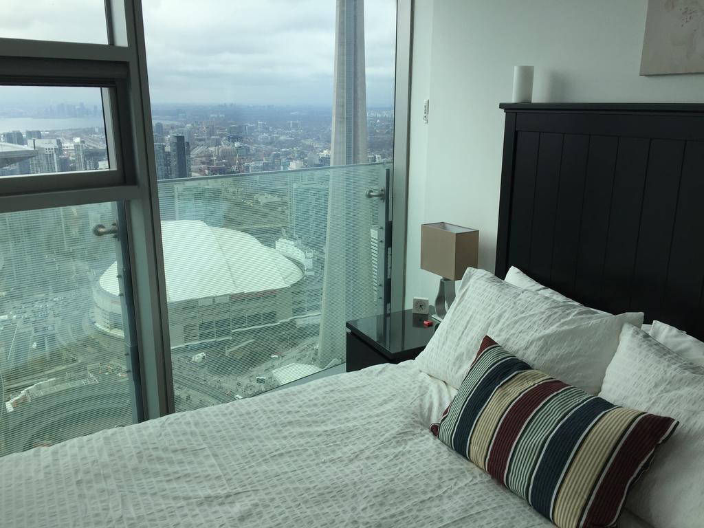 Ihost Suites Ice Condo Toronto Dış mekan fotoğraf