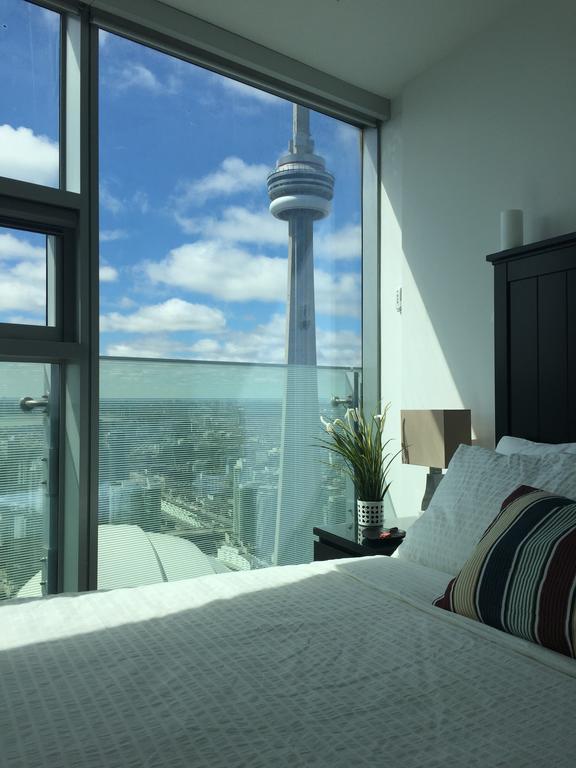 Ihost Suites Ice Condo Toronto Dış mekan fotoğraf